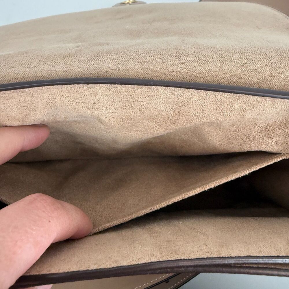 Coach Kleo Bag 23 Beige Suede Leather Buckle Crossbody Classic Luxury CA424 - Picture 12 of 16